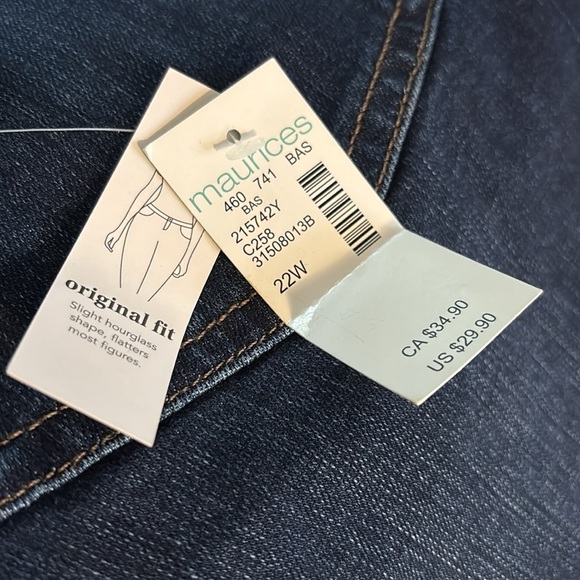 M Jeans By Maurice’s Classic Bermuda Shorts 22W Original Fit Stretch Dark Wash - Picture 6 of 7